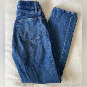 Abercrombie and Fitch 90’s Ultra Hi-Rise Straight Jean